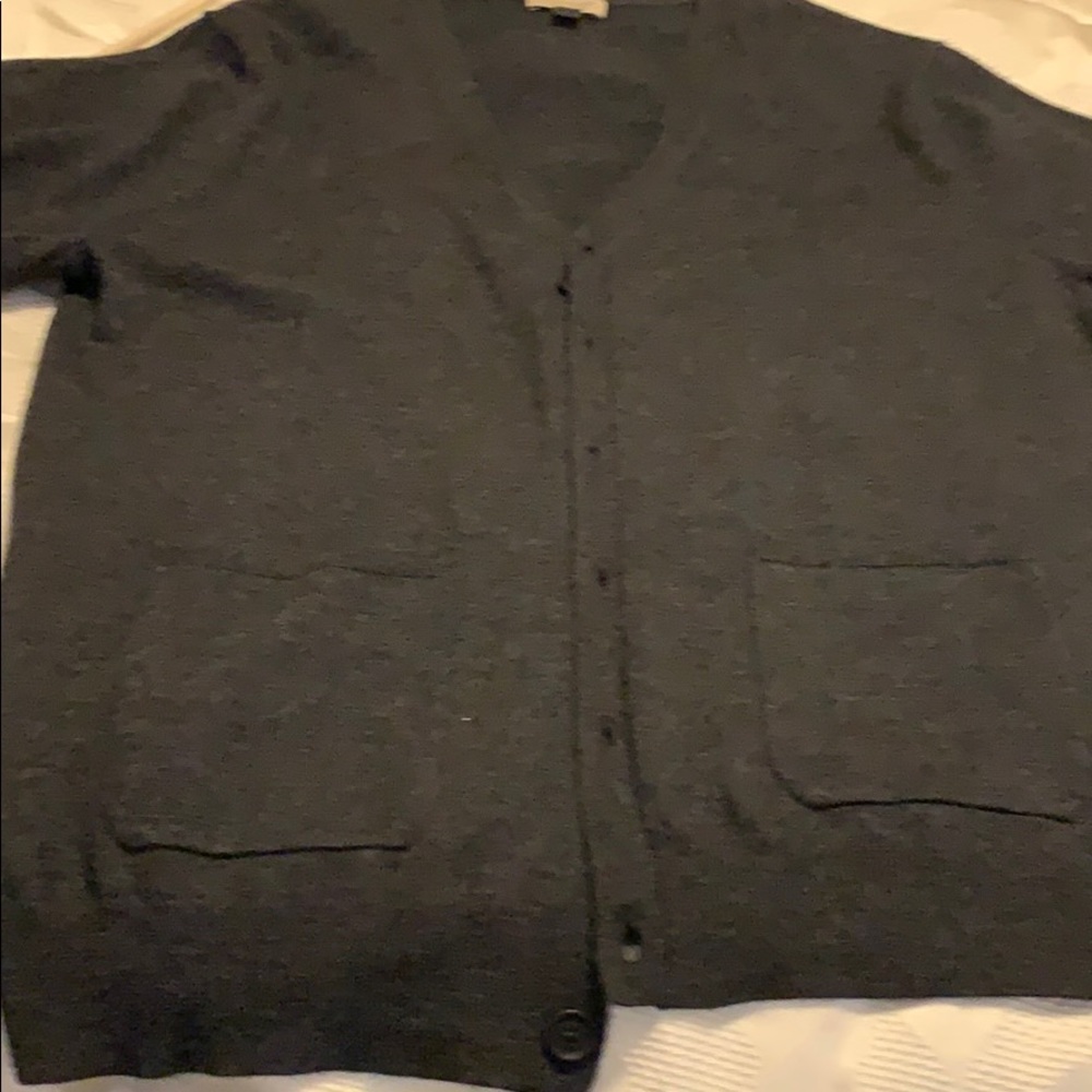 Burberry sweater